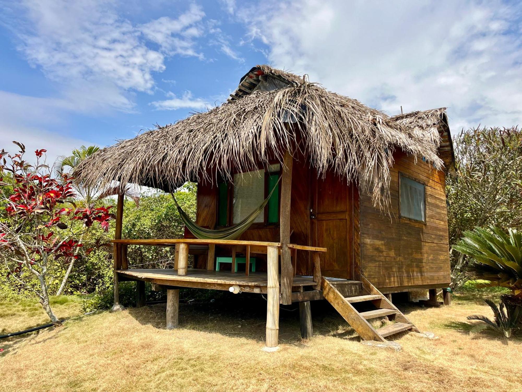 Kamala Surf & Backpacker Hostel Montanita Exterior photo